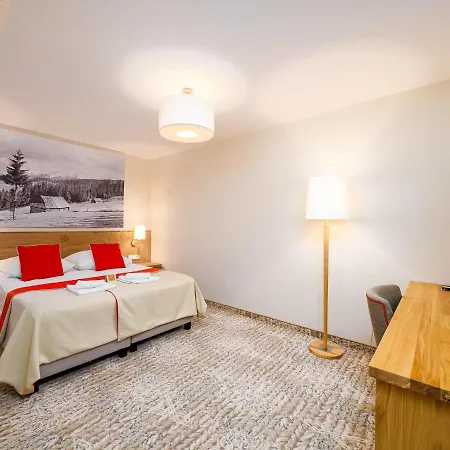 Sichlanski Dworek & Bed & Breakfast 4*