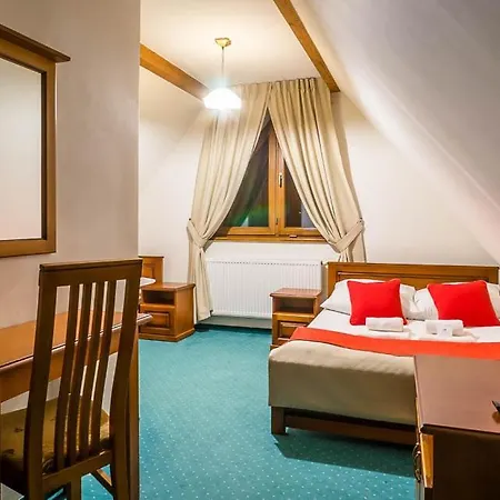 Couette-café Sichlanski Dworek & 4*