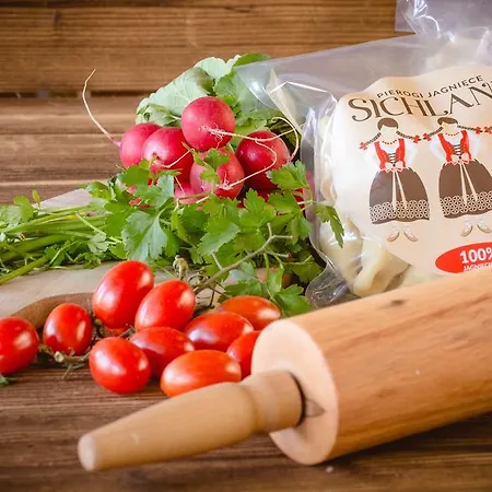 Bed & Breakfast Sichlanski Dworek &